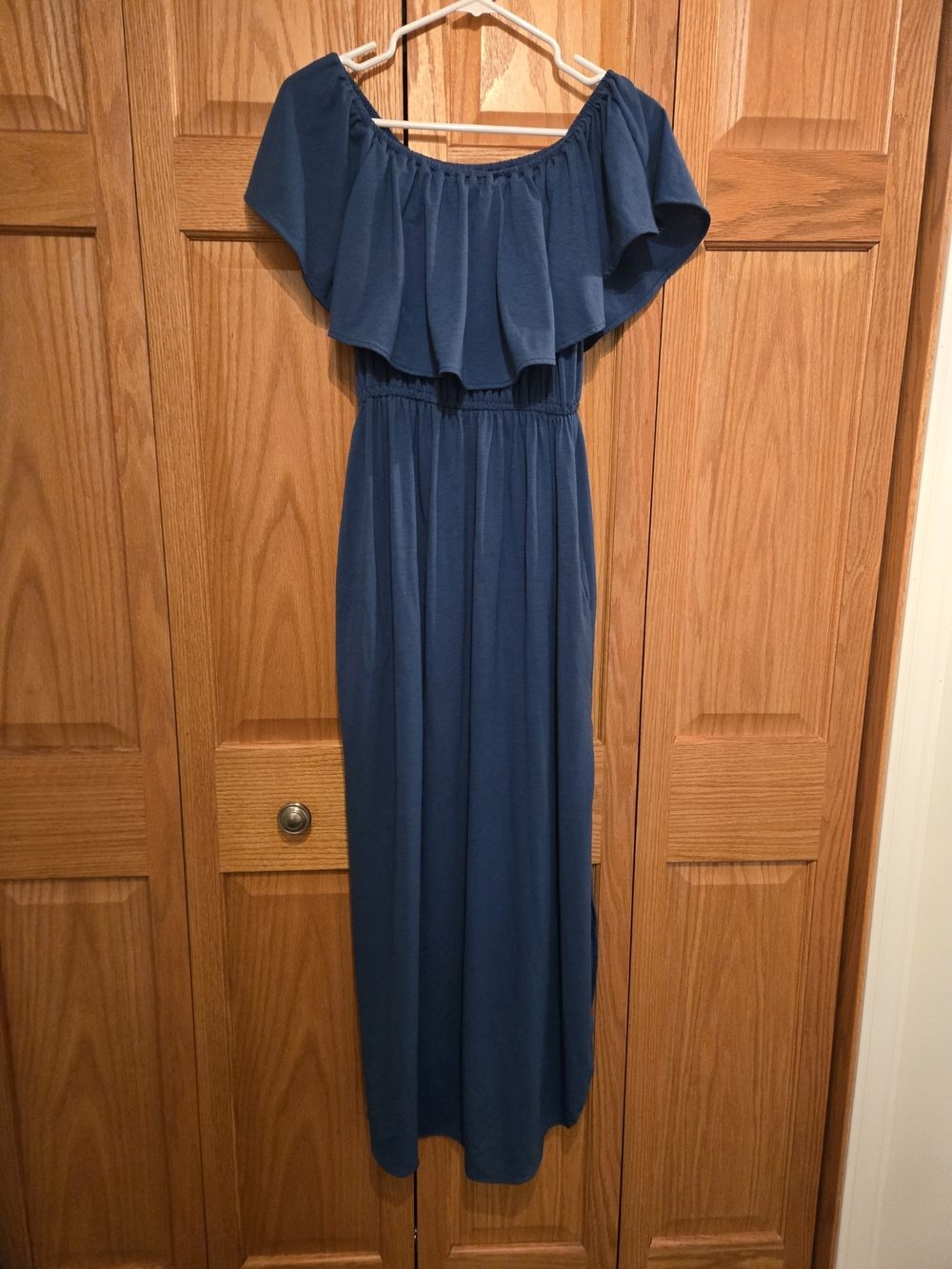 Off-Shoulder Maxi Dress with Ruffle Bodice